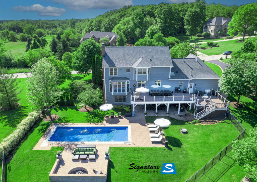 Pinnacle 40 pool in Sapphire Blue color finish built by Signature Pools in St. Charles, IL (Kane County) - 2