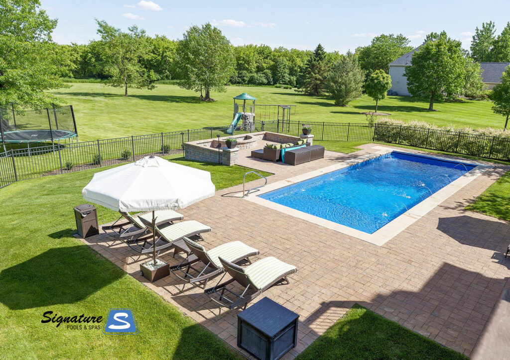 Pinnacle 40 pool in Sapphire Blue color finish built by Signature Pools in St. Charles, IL (Kane County) - 3